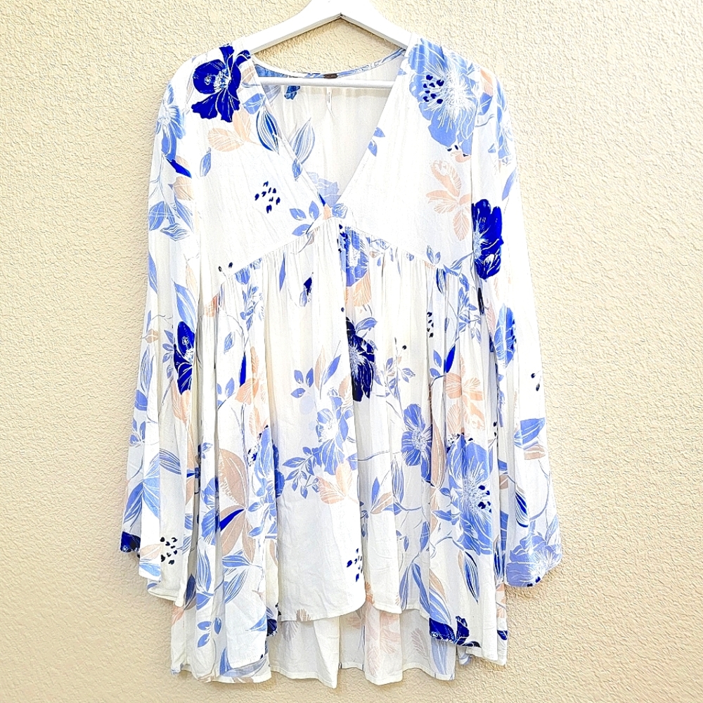 Free People | Ivory Bell Sleeve | Blue Floral Tunic - Picture 3 of 12